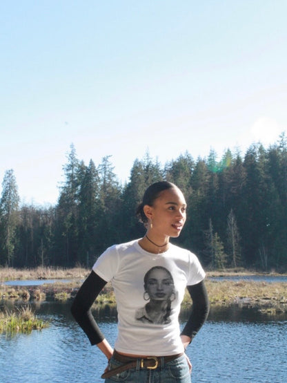 Sade Tee